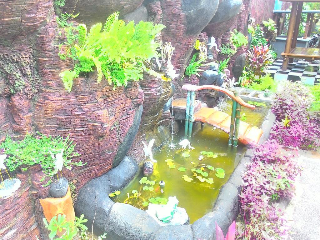 Jenny Bunker Homestay Kuta Lombok Exterior foto