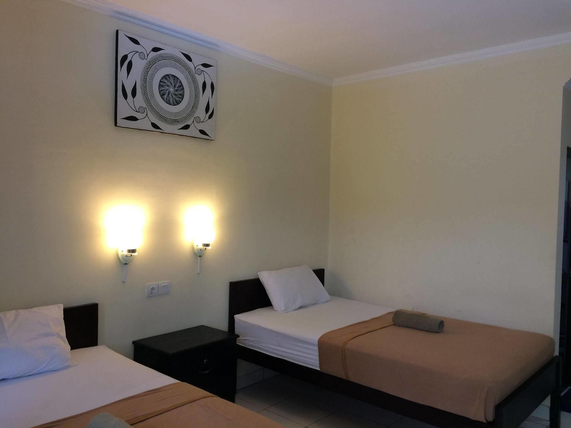 Jenny Bunker Homestay Kuta Lombok Exterior foto
